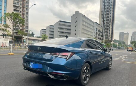 Hyundai Elantra, 2021 год, 1 100 000 рублей, 5 фотография