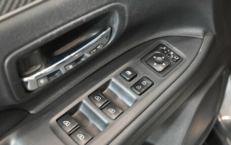 Mitsubishi Outlander III рестайлинг 3, 2019 год, 2 280 000 рублей, 14 фотография