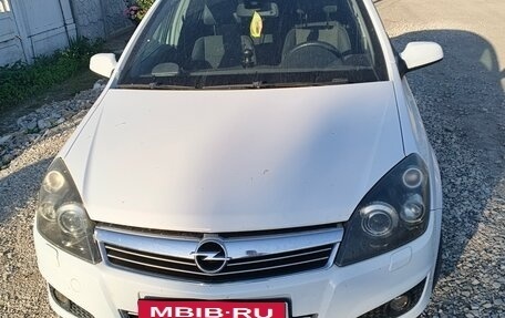 Opel Astra H, 2007 год, 600 000 рублей, 1 фотография