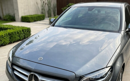 Mercedes-Benz C-Класс, 2018 год, 2 350 000 рублей, 5 фотография