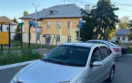 Ford Focus IV, 2005 год, 210 000 рублей, 2 фотография