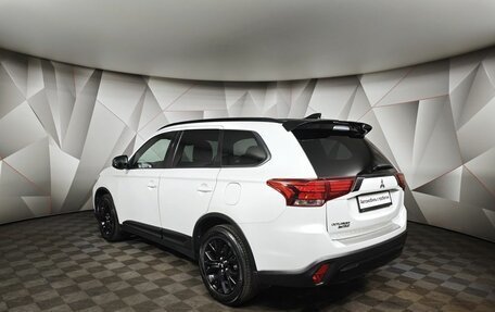 Mitsubishi Outlander III рестайлинг 3, 2021 год, 2 731 000 рублей, 4 фотография