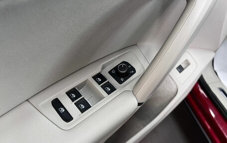 Volkswagen Tiguan II, 2017 год, 2 345 000 рублей, 16 фотография