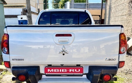 Mitsubishi L200 IV рестайлинг, 2013 год, 990 000 рублей, 5 фотография