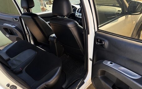 Mitsubishi L200 IV рестайлинг, 2013 год, 990 000 рублей, 24 фотография