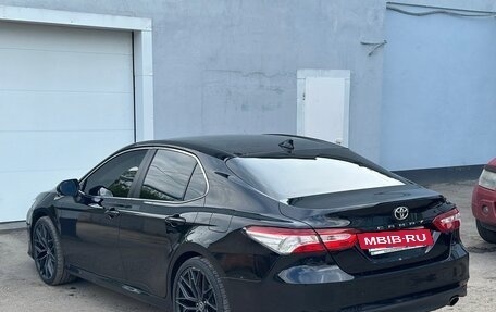 Toyota Camry, 2020 год, 2 490 000 рублей, 7 фотография
