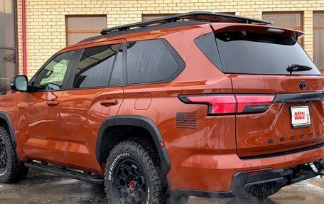 Toyota Sequoia, 2023 год, 13 900 000 рублей, 3 фотография