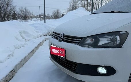 Volkswagen Polo VI (EU Market), 2013 год, 850 000 рублей, 2 фотография
