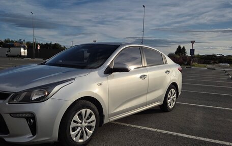 KIA Rio IV, 2019 год, 1 550 000 рублей, 4 фотография