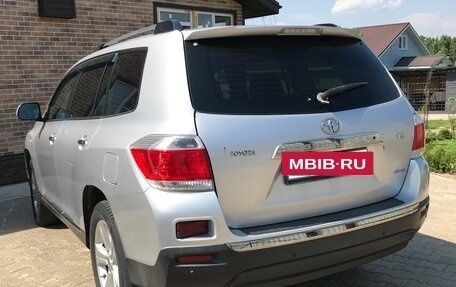 Toyota Highlander III, 2010 год, 1 500 000 рублей, 3 фотография