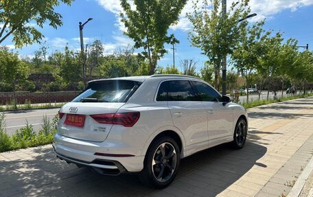 Audi Q3, 2022 год, 2 300 000 рублей, 4 фотография