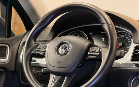 Volkswagen Touareg III, 2013 год, 1 750 000 рублей, 8 фотография