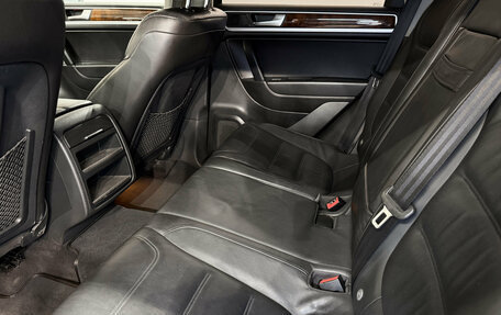 Volkswagen Touareg III, 2013 год, 1 750 000 рублей, 21 фотография