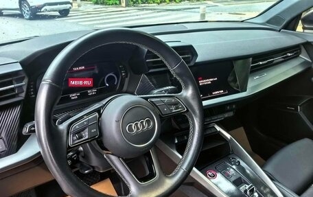Audi A3, 2023 год, 1 950 000 рублей, 10 фотография