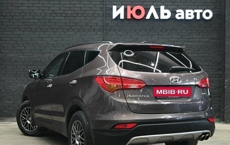 Hyundai Santa Fe III рестайлинг, 2013 год, 1 800 000 рублей, 4 фотография