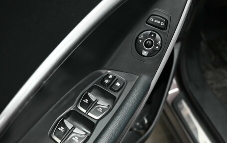 Hyundai Santa Fe III рестайлинг, 2013 год, 1 800 000 рублей, 12 фотография