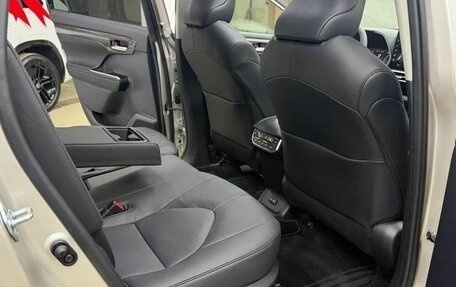 Toyota Highlander, 2026 год, 6 190 000 рублей, 4 фотография