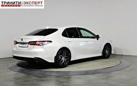 Toyota Camry, 2018 год, 2 357 000 рублей, 8 фотография