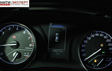 Toyota Camry, 2018 год, 2 357 000 рублей, 16 фотография