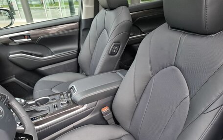 Toyota Highlander, 2026 год, 5 670 000 рублей, 15 фотография