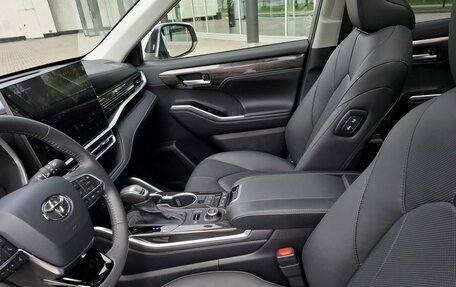 Toyota Highlander, 2026 год, 5 670 000 рублей, 17 фотография