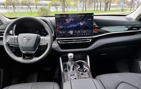 Toyota Highlander, 2026 год, 5 670 000 рублей, 30 фотография
