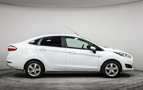 Ford Fiesta, 2015 год, 749 000 рублей, 5 фотография