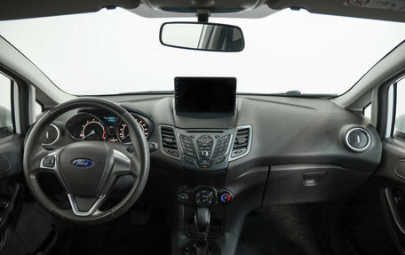 Ford Fiesta, 2015 год, 749 000 рублей, 10 фотография