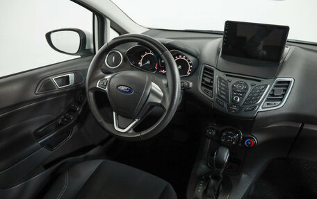 Ford Fiesta, 2015 год, 749 000 рублей, 9 фотография