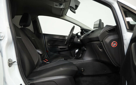 Ford Fiesta, 2015 год, 749 000 рублей, 23 фотография