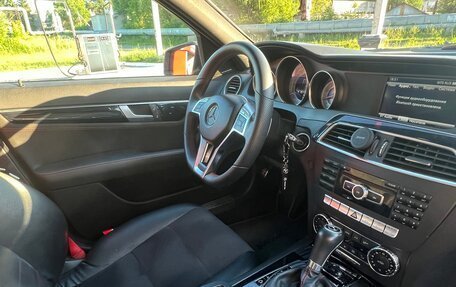 Mercedes-Benz C-Класс, 2012 год, 1 700 000 рублей, 13 фотография