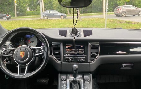 Porsche Macan I рестайлинг, 2015 год, 2 900 000 рублей, 13 фотография