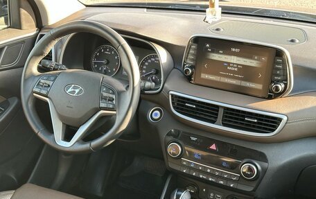 Hyundai Tucson III, 2020 год, 2 100 000 рублей, 3 фотография