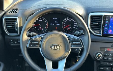 KIA Sportage IV рестайлинг, 2021 год, 2 285 000 рублей, 31 фотография