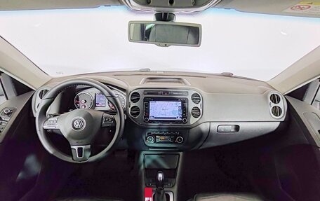 Volkswagen Tiguan I, 2011 год, 1 300 000 рублей, 10 фотография