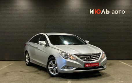 Hyundai Sonata VI, 2011 год, 1 120 000 рублей, 3 фотография