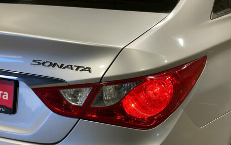 Hyundai Sonata VI, 2011 год, 1 120 000 рублей, 8 фотография