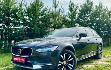 Volvo V90 Cross Country I рестайлинг, 2020 год, 3 600 000 рублей, 1 фотография