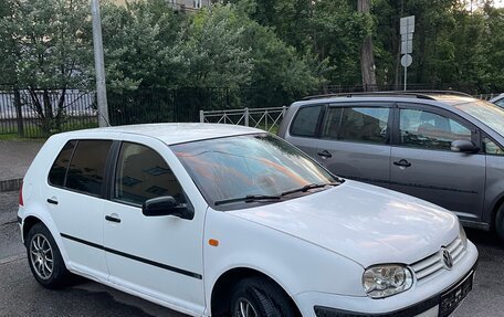 Volkswagen Golf IV, 1998 год, 150 000 рублей, 2 фотография
