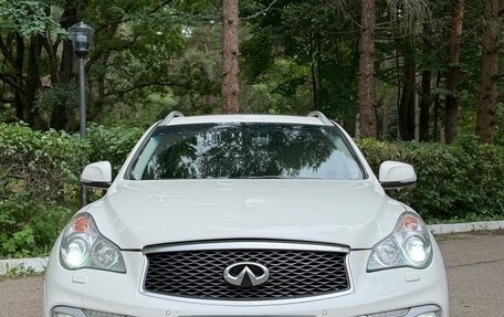 Infiniti QX50 I рестайлинг, 2016 год, 1 700 000 рублей, 3 фотография