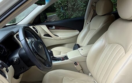 Infiniti QX50 I рестайлинг, 2016 год, 1 700 000 рублей, 7 фотография