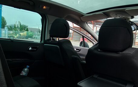Peugeot 5008 I рестайлинг, 2011 год, 850 000 рублей, 9 фотография