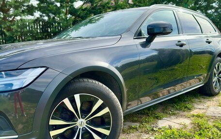 Volvo V90 Cross Country I рестайлинг, 2020 год, 3 600 000 рублей, 3 фотография