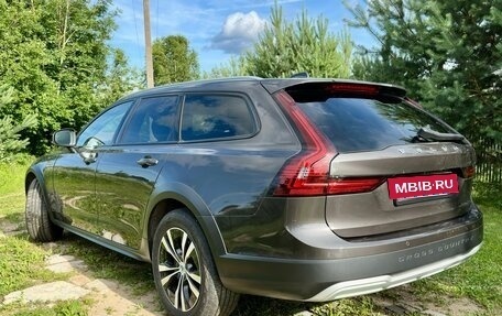 Volvo V90 Cross Country I рестайлинг, 2020 год, 3 600 000 рублей, 6 фотография