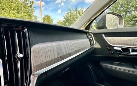 Volvo V90 Cross Country I рестайлинг, 2020 год, 3 600 000 рублей, 22 фотография