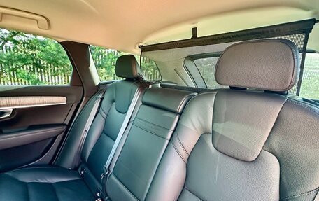 Volvo V90 Cross Country I рестайлинг, 2020 год, 3 600 000 рублей, 26 фотография