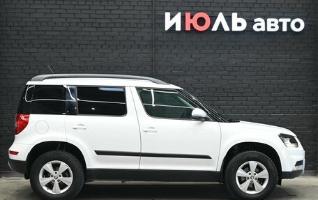 Skoda Yeti I рестайлинг, 2014 год, 1 580 000 рублей, 9 фотография
