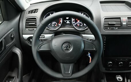 Skoda Yeti I рестайлинг, 2014 год, 1 580 000 рублей, 10 фотография