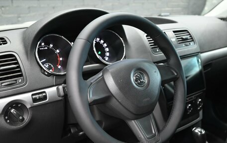 Skoda Yeti I рестайлинг, 2014 год, 1 580 000 рублей, 11 фотография