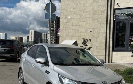 KIA Rio III рестайлинг, 2013 год, 600 000 рублей, 1 фотография